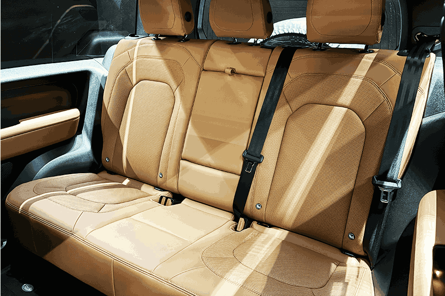 DEFENDER 90 P400 HSE 